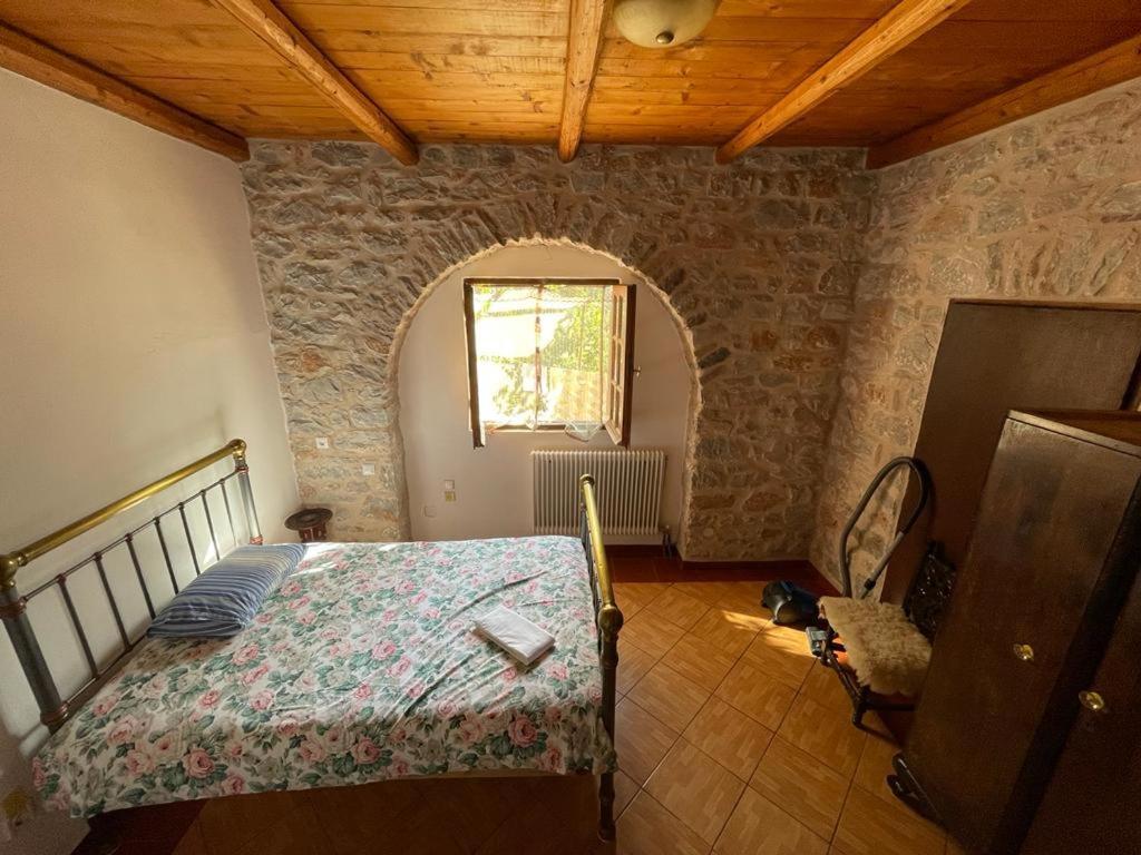 Find Your Peace In A Traditional Country House!! Láyia 外观 照片