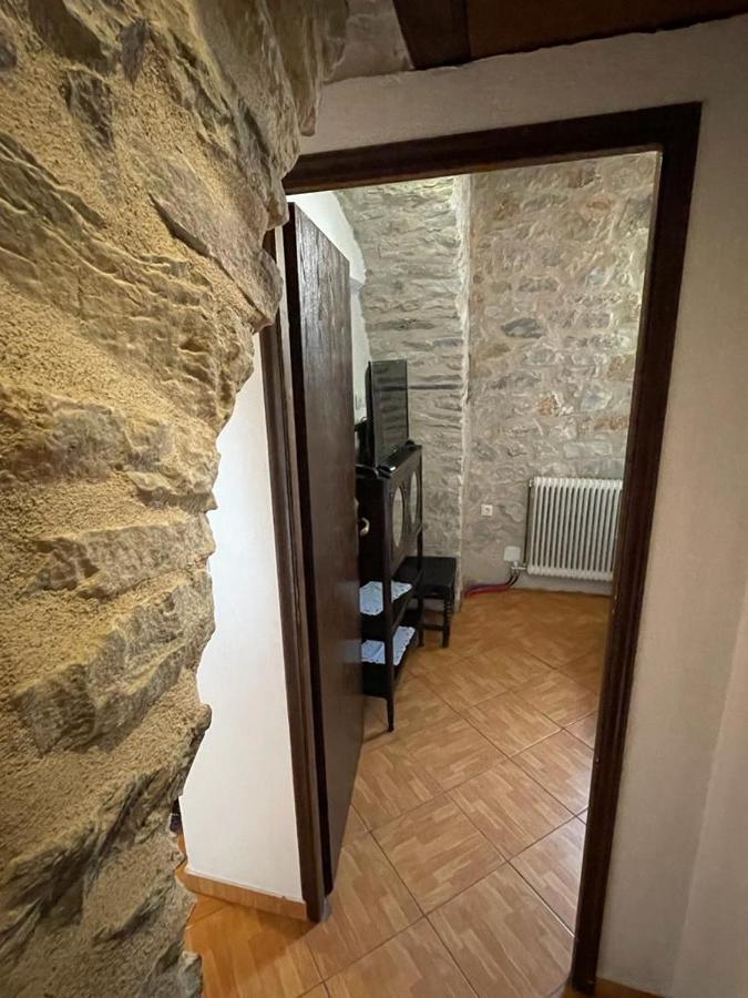 Find Your Peace In A Traditional Country House!! Láyia 外观 照片